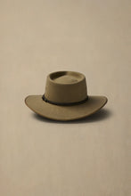 Load image into Gallery viewer, Akubra Cattleman - ASSORTED SIZES - BRAN and FAWN