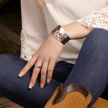 Load image into Gallery viewer, Montana Bracelet - Over The Horizon - Cuff - GOLD/SILVER