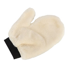 Load image into Gallery viewer, Fleece Polishing Mitt - cream
