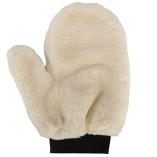 Load image into Gallery viewer, Fleece Polishing Mitt - cream