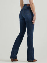 Load image into Gallery viewer, Wrangler - Womens Hi Rise Bootcut Jeans Bespoke - 26/32 & 28/32