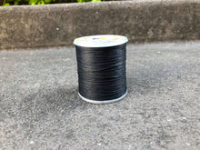 Load image into Gallery viewer, Plaiting Thread - Coats Nambour - CREAM
