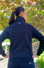 Load image into Gallery viewer, Bare - Quarter Zip Teddy Pull Over - BLACK
