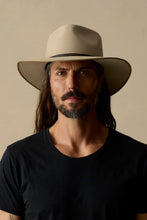 Load image into Gallery viewer, Akubra - Cattleman - SAND - ASSORTED SIZES

