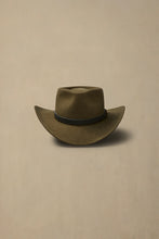Load image into Gallery viewer, Akubra Snowy River -EUCALYPT - VARIOUS SIZES
