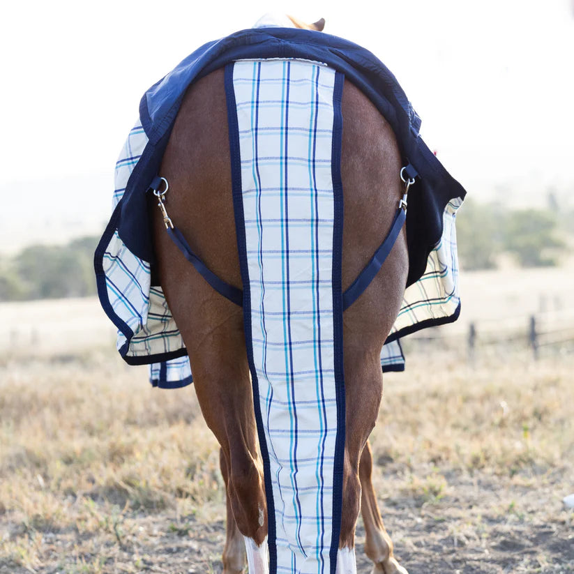 Tailbag - Earlwood  - White/Navy - COB