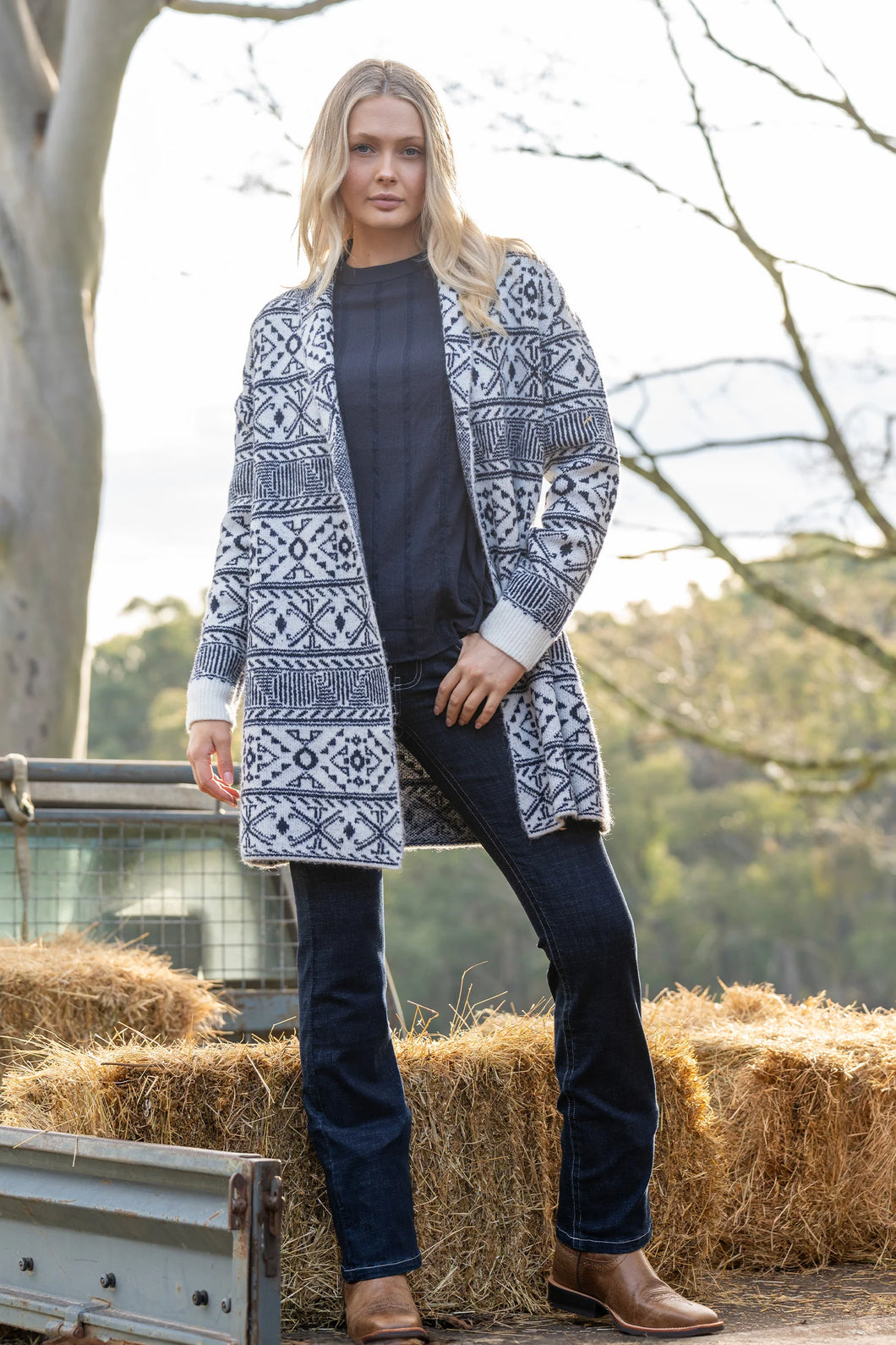 Womans Tula Knitted Cardican - Wrangler - Navy/White - X Large