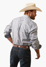 Load image into Gallery viewer, Ariat - Mens Fortune Classic Long Sleeve Shirt - Grey - Small
